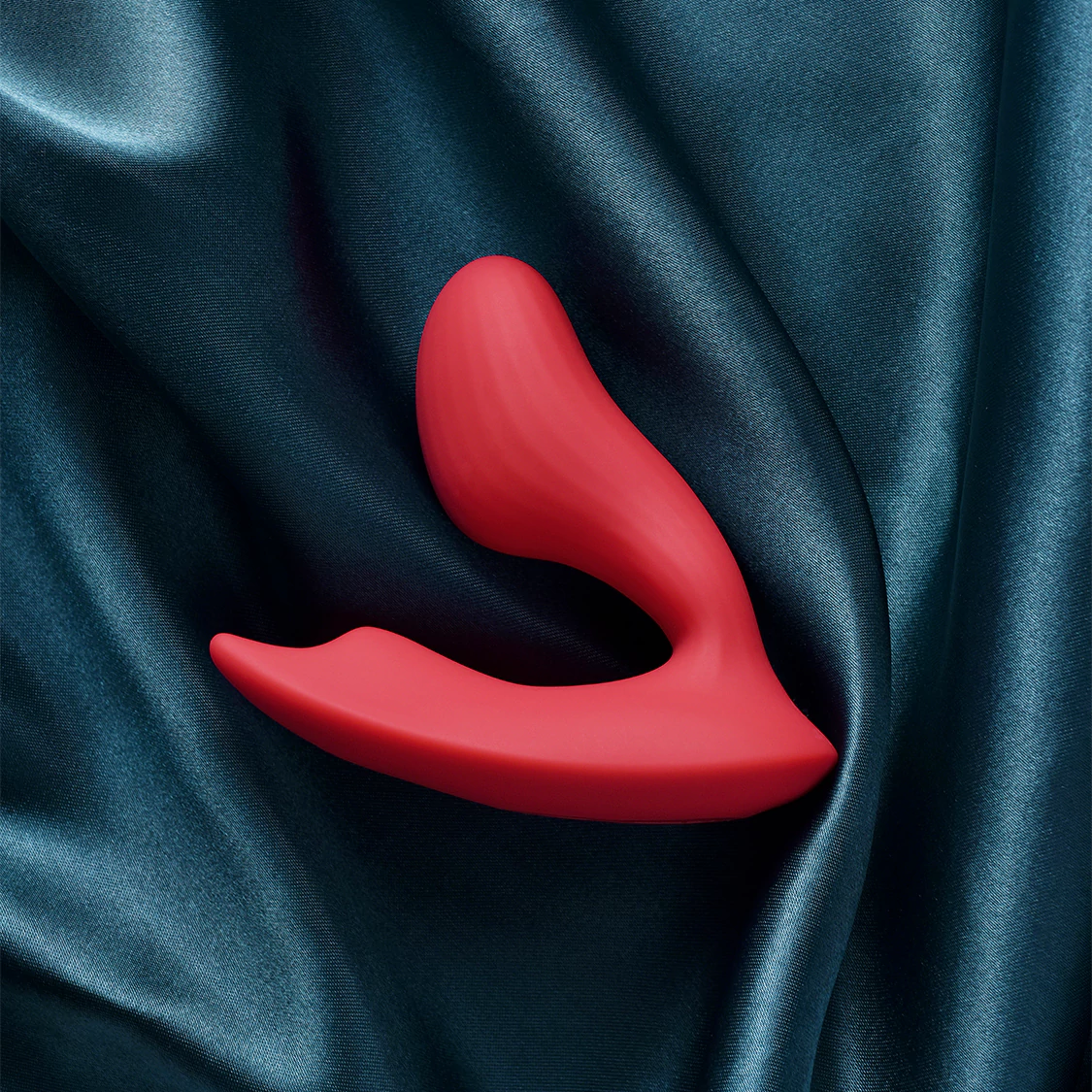 Magic_Motion_Magic_Umi_Red_02