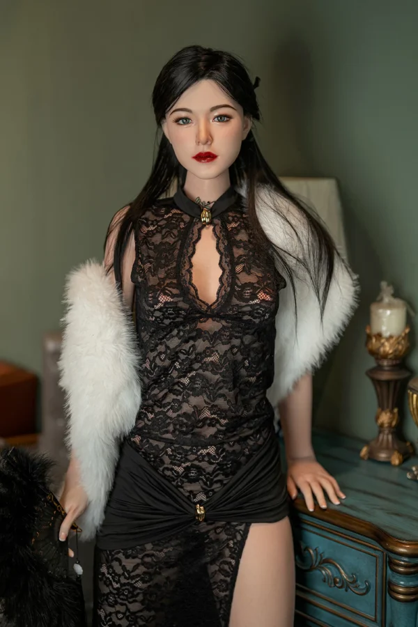 Starpery_Kelly_176cm_32kg_C_Cup_02