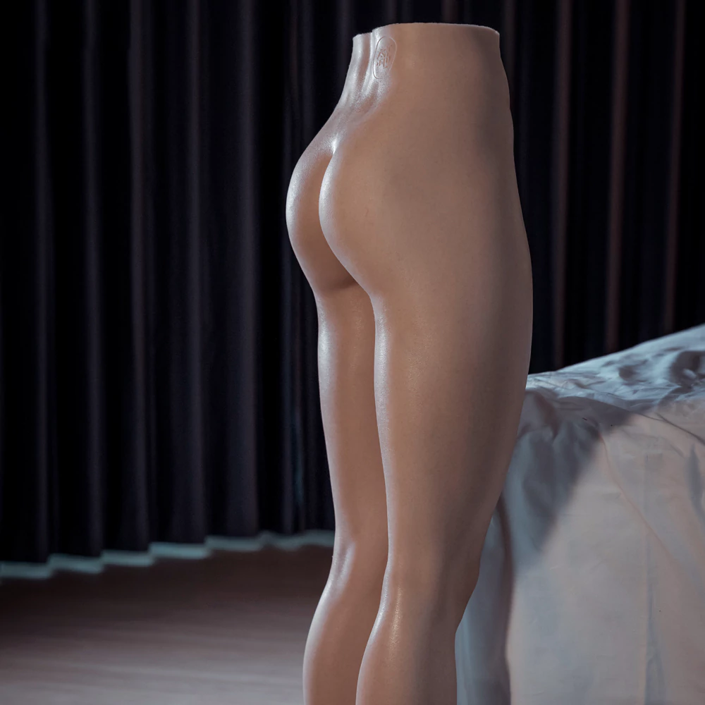 Not_ye_S34_Luxury_Leg_Torso_06