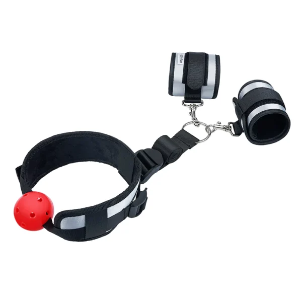 Roomfun_Mouth_Ball_Gag_Wrist_Restraint_Set_01