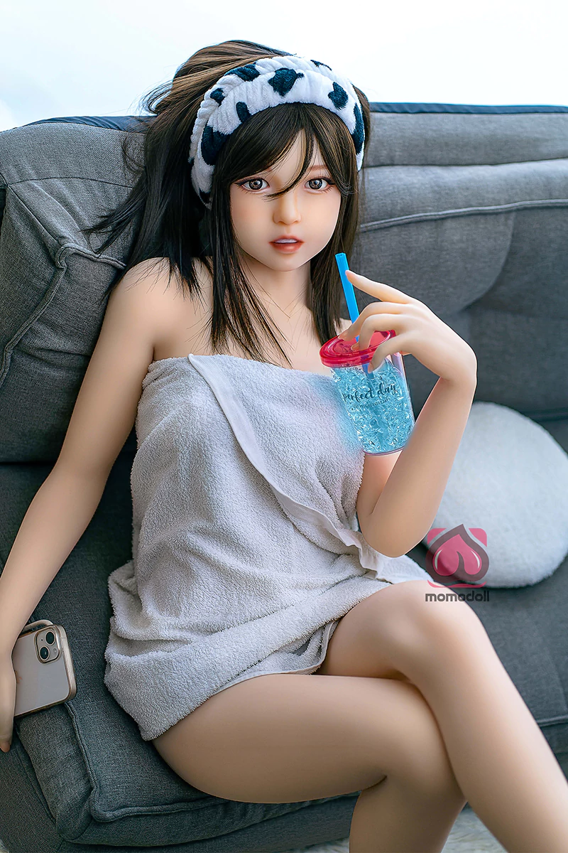 MOMODOLL_Chihiro_150cm_31kg_B_Cup_01