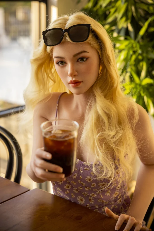 Starpery | Iris 169cm/30.6kg C-Cup